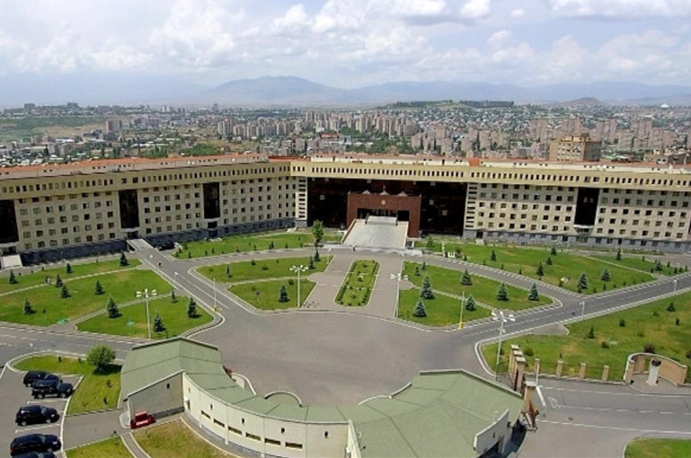 ՊՆ-ն հերքում է ադրբեջանցի զինծառայողների գերեվարելու, այնուհետև նրանց վերադարձնելու տեղեկությունները
