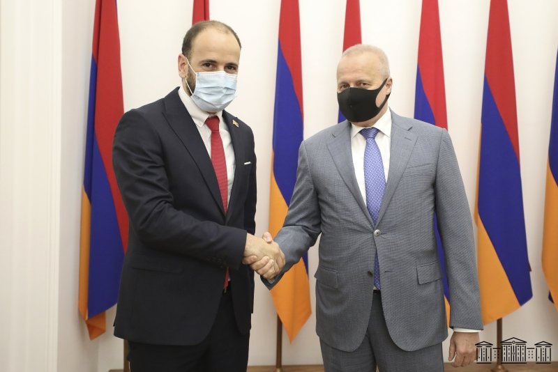 Սիսակ Գաբրիելյանը հանդիպել է ՀՀ-ում ՌԴ դեսպանի հետ