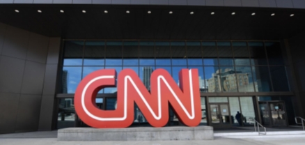 CNN-ի պրոդյուսերը կանանց հորդորել է երեխաներին իր մոտ բերել՝ բռնության համար