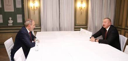 Շարունակել ենք քննարկել մեր օրակարգի հարցերը. Փաշինյանը՝ Ալիևի հետ առանձնազրույցի մասին