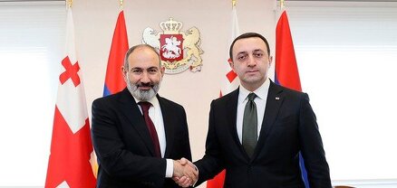 Նիկոլ Փաշինյանը հեռախոսազրույց է ունեցել Իրակլի Ղարիբաշվիլիի հետ