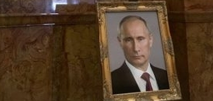 ՄԻԵԴ-ը ՌԴ-ին պարտավորեցրել է 12,4 հազար եվրո փոխհատուցել Պուտինի դիմանկարի վրա թքած ակտիվիստին