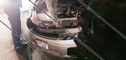 Մասիսում բախվել են Mitsubishi Colt-ն ու 06-ը. 6 վիրավորներից 2-ը երեխաներ են