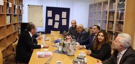 Գերմանիայի Դաշնությունում ՀՀ նորանշանակ դեսպան Վիկտոր Ենգիբարյանը հանդիպել է Գերմանահայոց կենտրոնական խորհրդի վարչության անդամների հետ