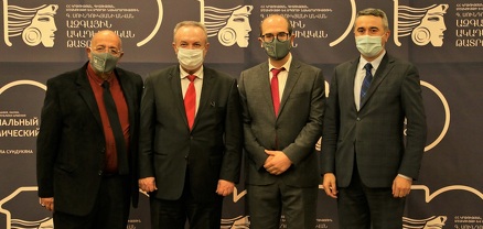 Մայր թատրոնը 100 տարեկան է