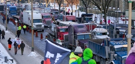Կանադայում բեռնատարների վարորդները բողոքի ակցիա են կազմակերպել՝ ընդդեմ COVID-19-ի սահմանափակումների