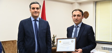 Արման Թաթոյանը հանդիպումներ է ունեցել ԱԺ նախագահի Պետնախարարի ու Արցախի գործընկերոջ հետ