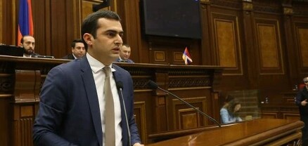Տեքստը հավուր պատշաճի կուսումնասիրվի. Արշակյանը՝ ՌԴ-ի և Ադրբեջանի միջև հռչակագրի մասին