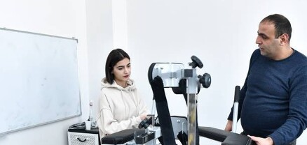 Հայկական արտադրության նոր սարքը կօգնի հաշմանդամություն ունեցող անձանց վիրատուալ աշխարհ տեղափոխվել և այնտեղ քայլել