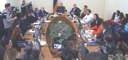 «Կխոսեմ այնքան, որքան ճիշտ կհամարեմ». բանավեճ ՔՊ-ականների միջև