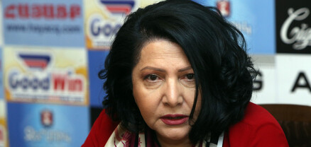 Ով է Սիլվա Համբարձումյանի դիրիժորը