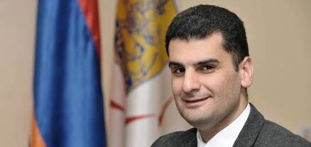 Կամ չեք աշխատում, կամ հին նկարներ են ուղարկում․ Հրաչյա Սարգսյանը՝ «Երևանտրանս» ՓԲԸ-ի տնօրենին