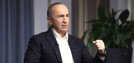Այսօր ծանր ապրումներով եմ շնորհավորում Արցախի վերածննդի օրվա առթիվ․ Ռոբերտ Քոչարյան