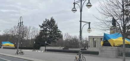 Բեռլինում խորհրդային տանկերն ուկրաինական դրոշով են ծածկել