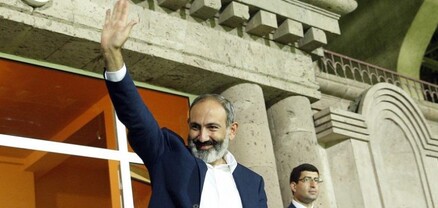 Փաշինյանը Չարենցավանում է, «իր գավաթի» մրցաշարին է հետևում
