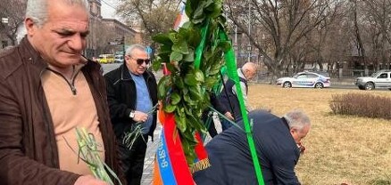 ԵԿՄ վարչության աշխատակազմը հարգանքի տուրք է մատուցել Մարտի 1-ի զոհերի հիշատակին