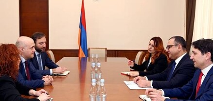 Տիգրան Խաչատրյանն աշխատանքային հանդիպում է ունեցել ՎԶԵԲ պատվիրակության հետ