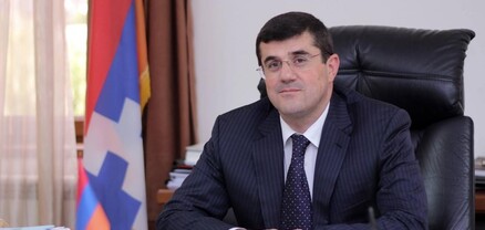 Արայիկ Հարությունյանը հանդիպել է Արցախի ԱԺ պատգամավորների հետ
