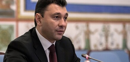 Հիշում ենք, ովքեր էին Սպարապետի և Բանակի վրա «ցեխ շպրտում» իրենց հոդվածներով և հրապարակումներով