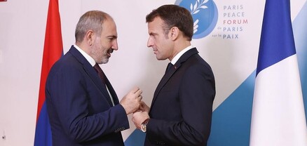 Փաշինյանը հեռախոսազրույց է ունեցել Մակրոնի հետ