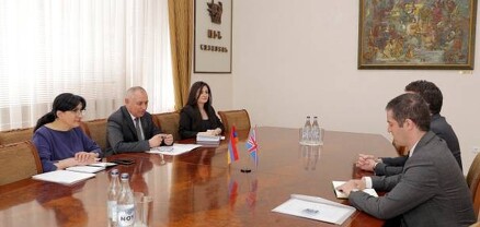 ՀՀ ԱԻՆ նախարարը ընդունել է դեսպան Ջոն Գալագերին
