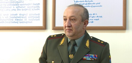 Նմանը զնմանին գտանե. Իրավունք