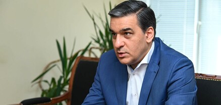 Ո՞ր իրավունքով է ՀՀ պաշտպանության նախարարությունն անում ՀՀ ինքնիշխան տարածքի մասը Ադրբեջանին զիջող  հայտարարություն
