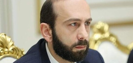 Կա Դիվանագետի օր, բայց պաշտոնները զբաղեցնում են դիվանագիտության հետ կապ չունեցողները