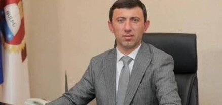 Տավրոս Սափեյանը փորձում է պահպանել համայնքի ղեկավարի պաշտոնը՝ ողջ համայնքը պահելով ցնցումների մեջ