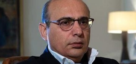 Պարտնյորները Հայաստանում Արցախի դրոշն են պղծում. քաղաքագետ