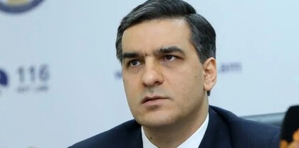 Թաթոյանը հրապարակել է ադրբեջանցի զինվորների մոտ գտնված քարտեզներ, ուր ՀՀ զգալի մասը ներկայացված է որպես Ադրբեջան