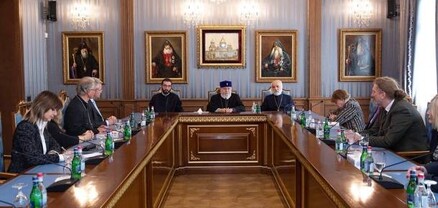 Ամենայն Հայոց Կաթողիկոսն ընդունել է ՄԹ խորհրդարանի Մեծ Բրիտանիա-ՀՀ բարեկամական խմբի անդամներին