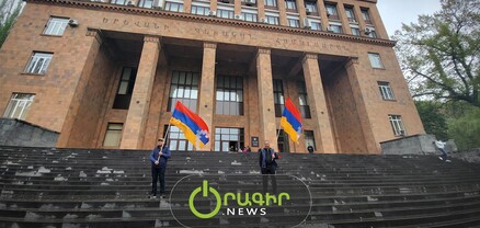Արցախի  հարցը շատ ավելին է, քան մեր  պատիվը. ընդդիմադիրները ԵՊՀ-ի մոտ են