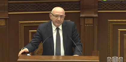 ԿԸՀ նախագահը ներկայացնում է հանձնաժողովի տարեկան հաղորդումը
