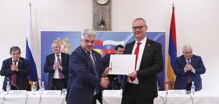 Վալենտինա Մատվիենկոյի անունից շնորհակալագիր է հանձնվել ՀՀ ԱԺ պատգամավոր Ալեքսեյ Սանդիկովին