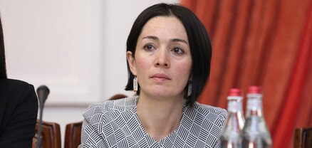 Ունենք ուսուցիչներ, որոնց վարձատրությունը կհասնի 450 հազարի. Ժաննա Անդրեասյան