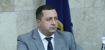 Սեպտեմբերից ԵՊՀ դասախոսների մոտ 30 տոկոսը կրճատվելու է, հաստիքներն էլ վերացվելու են