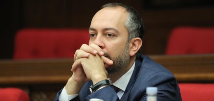 Երևանի փողոցներում պտտվում են ագրեսիվ տրամադրված խուլիգանական խմբեր․ Էդուարդ Աղաջանյան