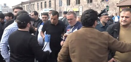 Ցուցարարները կրկին փողոցներ են փակում․ ՈւՂԻՂ
