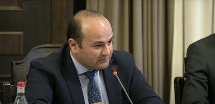 Թոշակառուն բանկային քարտով  կոմունալ վճարում կատարելիս կստանա 10 %-ի չափով հետվճար. նախագիծն ընդունվեց