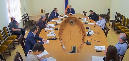 ՀՀ ԱԺ ֆինանսավարկային եւ բյուջետային հարցերի մշտական հանձնաժողովի արտահերթ նիստ. ՈւՂԻՂ