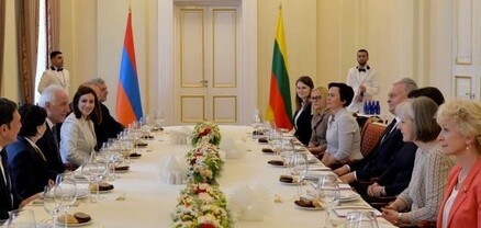 ՀՀ նախագահի և նրա տիկնոջ անունից տրվել է պաշտոնական ճաշ՝ ի պատիվ Լիտվայի նախագահ Գիտանաս Նաուսեդայի և նրա տիկնոջ
