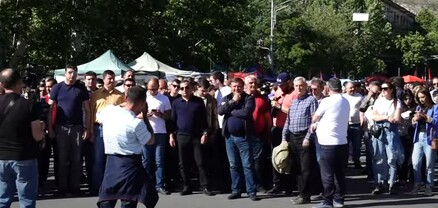 Ուղիղ միացում ընդդիմության երթից