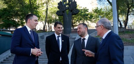 Երևանի քաղաքապետը հյուրընկալել է Պոդգորիցայի քաղաքապետին