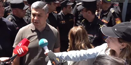 Տեղեկություն ունենք, որ ոստիկանները մի քաղաքացու աչքն են հանել․ Արթուր Վանեցյան