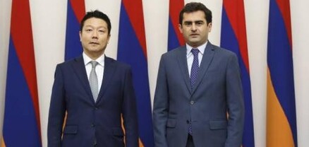 ԱԺ փոխնախագահն ընդունել է Ճապոնիայի ԱԳ նախարարի տեղակալին