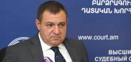 Ծանոթացա պարոն Բեքմեզյանի «փայլուն» մտքերին, նրան հրապարակային եմ պատասխանում․ Ռուբեն Վարդազարյան