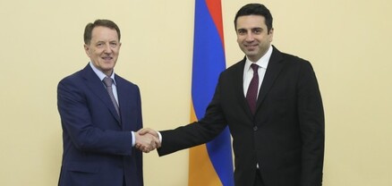Ալեն Սիմոնյանն ընդունել է Ալեքսեյ Գորդեևի գլխավորած պատվիրակությանը