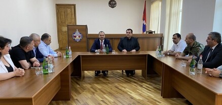 ՀՀ գլխավոր դատախազ Արթուր Դավթյանն աշխատանքային այցով գտվում է Արցախում