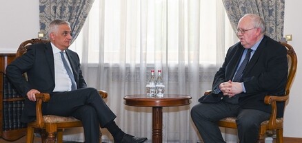 Փոխվարչապետ Մհեր Գրիգորյանն ընդունել է Լեհաստանի դեսպանին